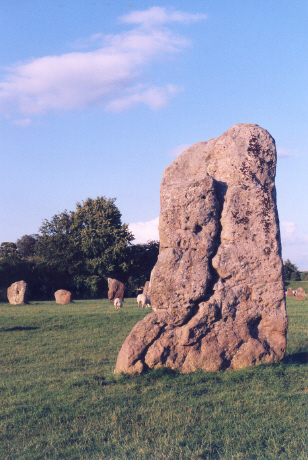 AveburyVulvaZStones